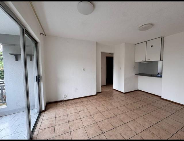 2 BEDROOM PROPERTY TO RENT IN OVERPORT